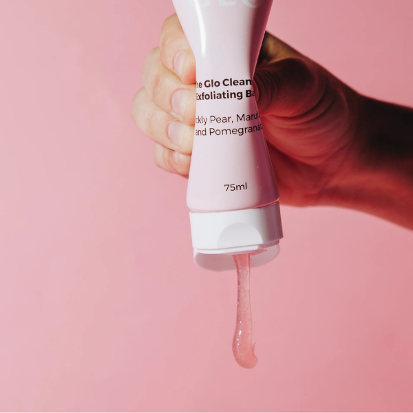 The Glo Cleansing Exfoliating Balm