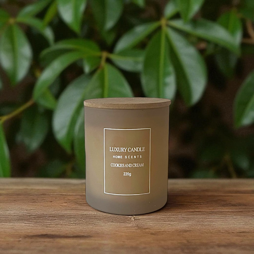 Home-scents-Cookies-and-Cream-Candle-Oh-So-Niche-Mockup